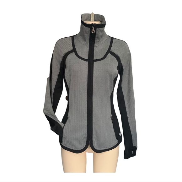 Titika Active Couture Flattering Zip Up Sweater Jacket! - Picture 6 of 13